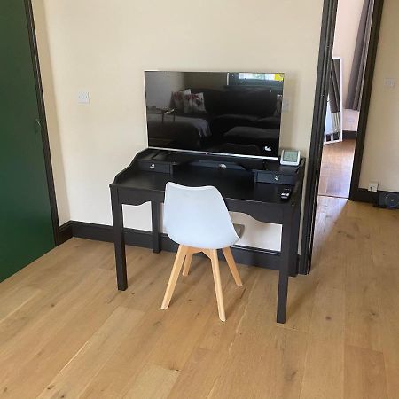 New Stylish 1Bedroom Flat In Paddington, Bayswater Londra Esterno foto